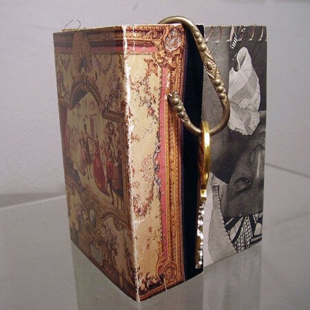 2006. "Sala de Baile" dentro del proyecto "Utopías. Desplazamientos transversales". VII Exposición Internacional de Arte Contemporáneo de Pequeño Formato.
